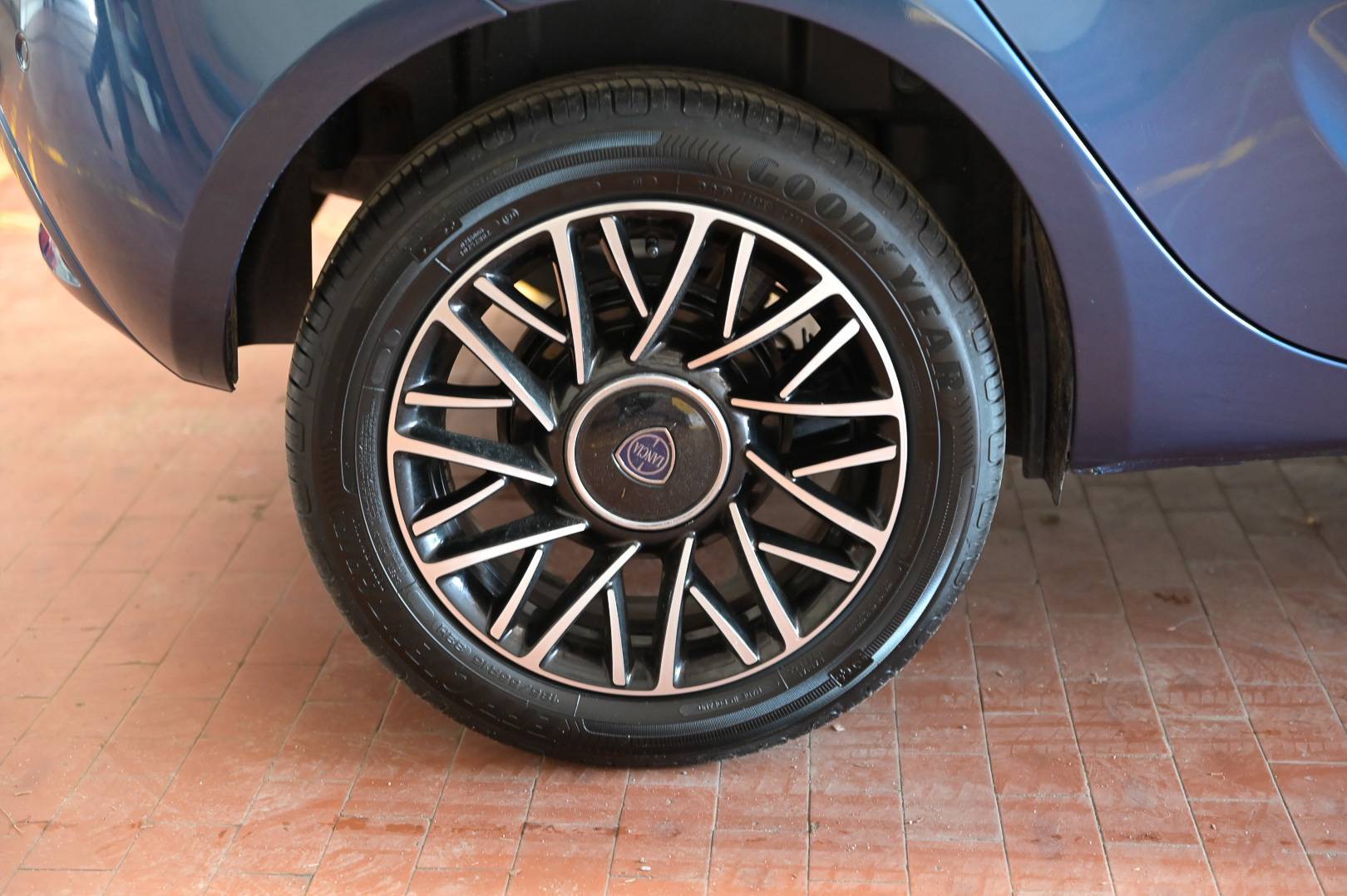 LANCIA Ypsilon - Foto 7
