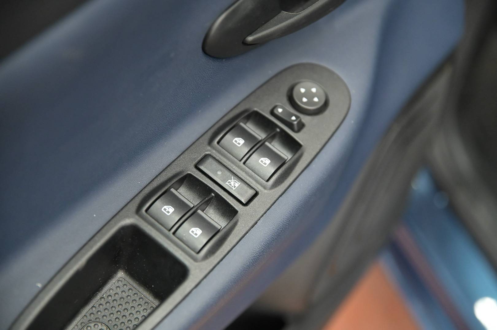 LANCIA Ypsilon - Foto 10