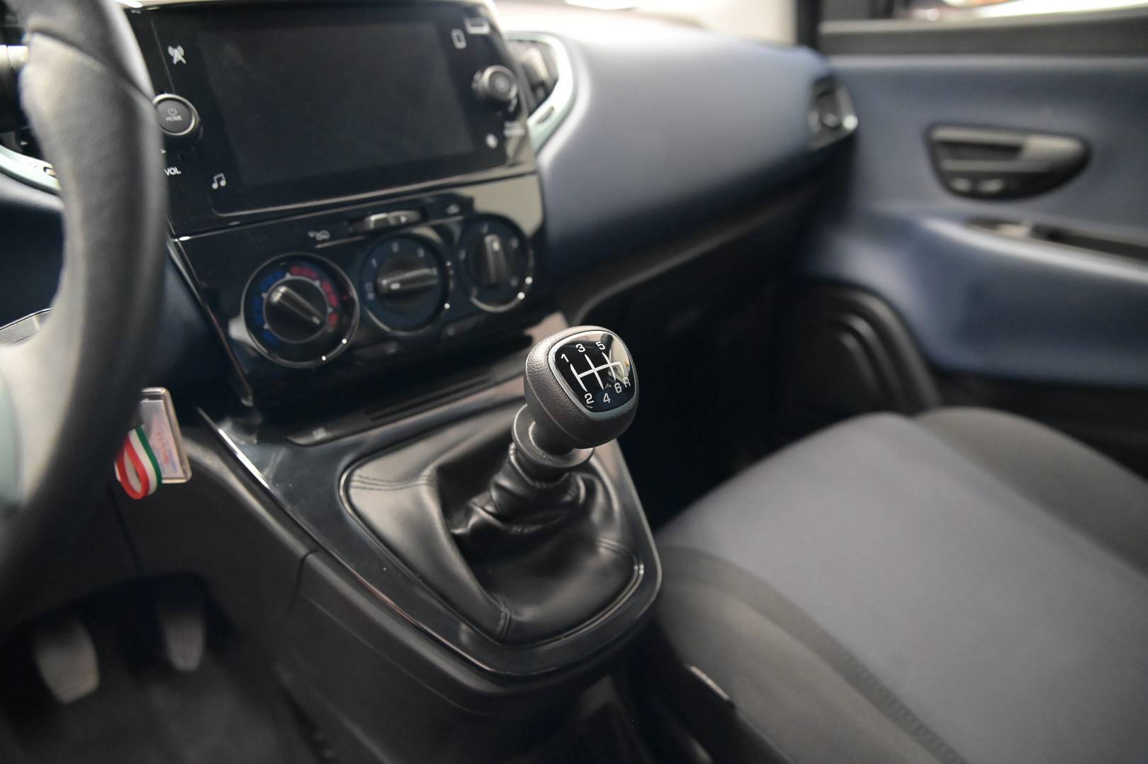 LANCIA Ypsilon - Foto 14