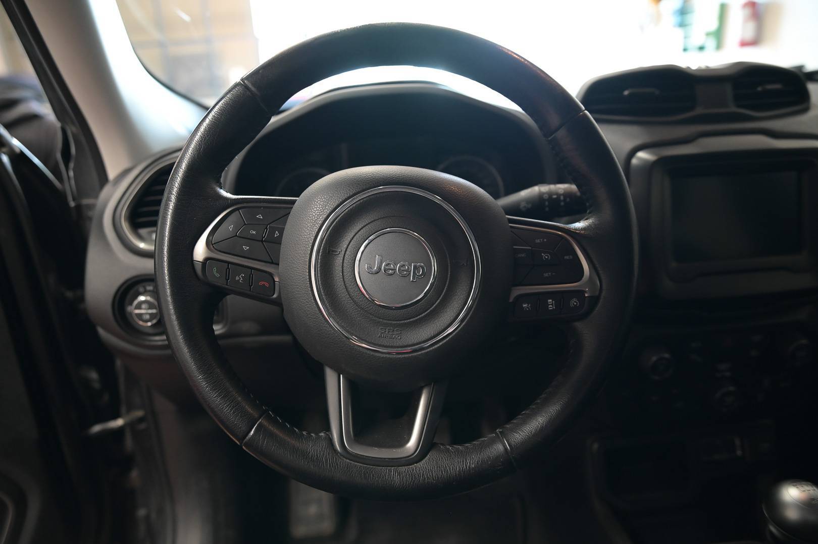 JEEP Renegade - Foto 16