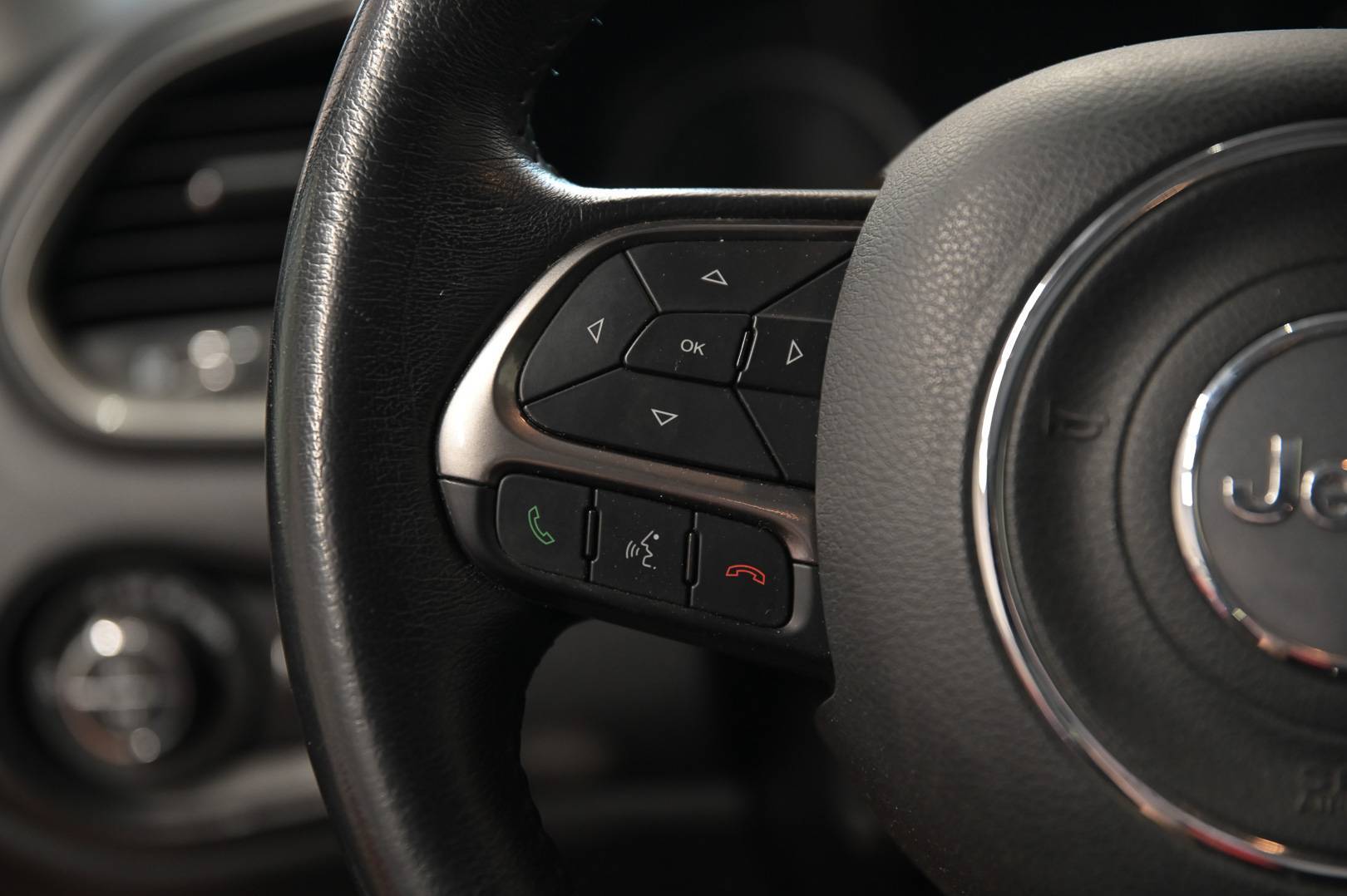 JEEP Renegade - Foto 17