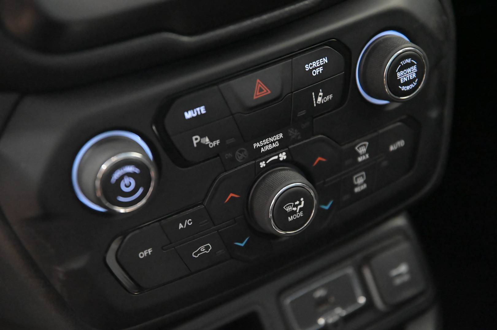 JEEP Renegade - Foto 22