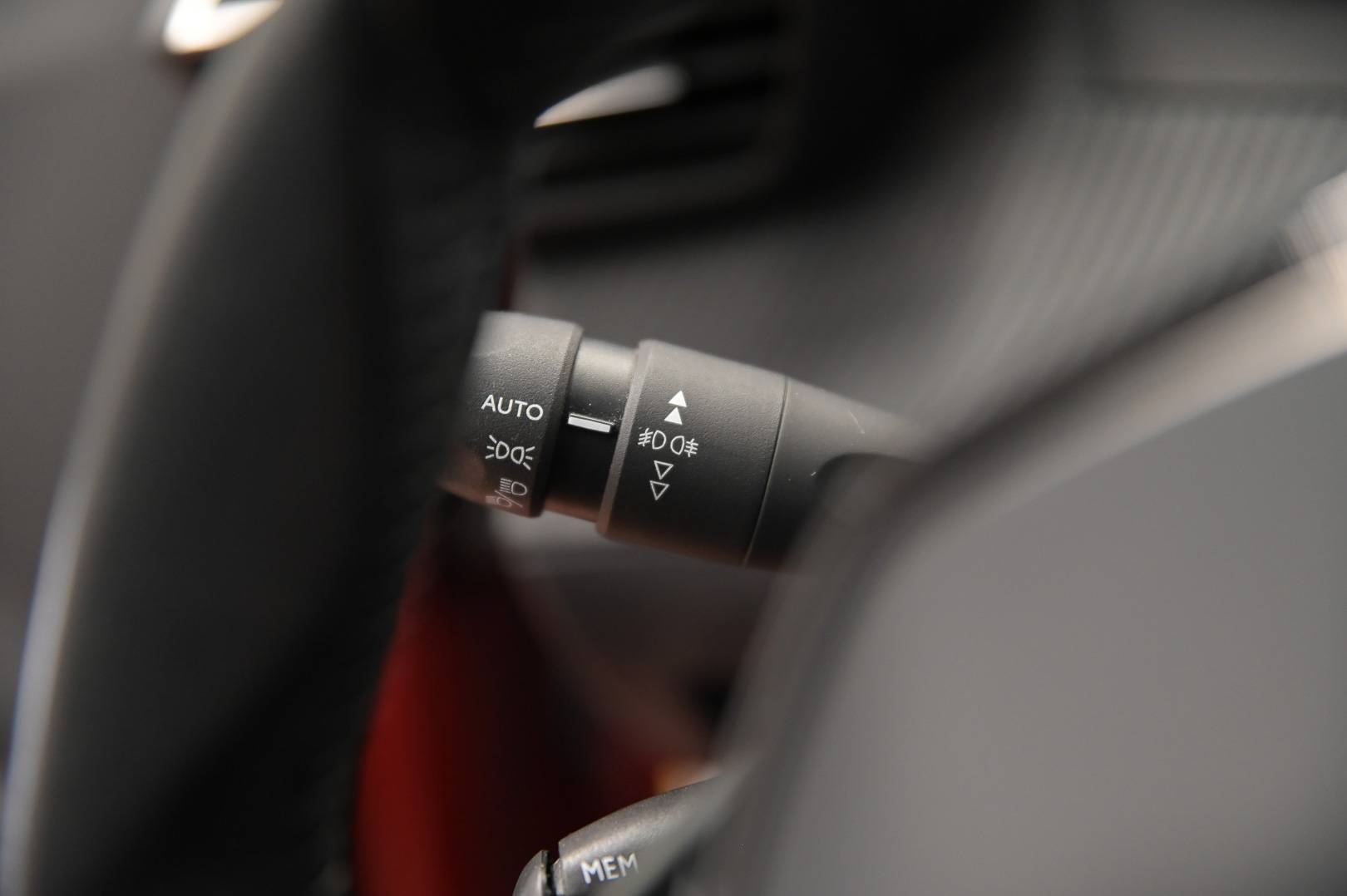PEUGEOT 2008 - Foto 18