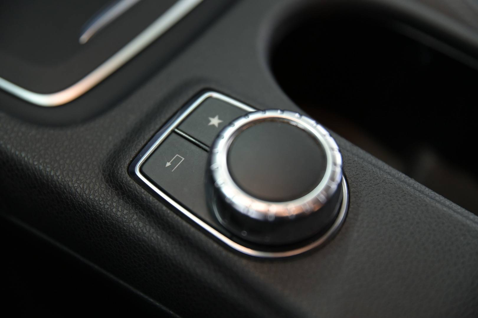 MERCEDES CLA - Foto 26