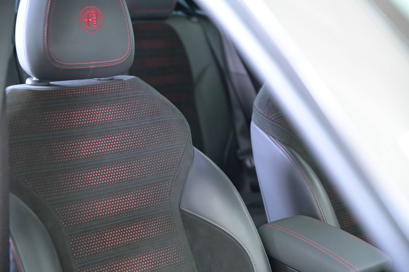 ALFA ROMEO Tonale - Foto 28