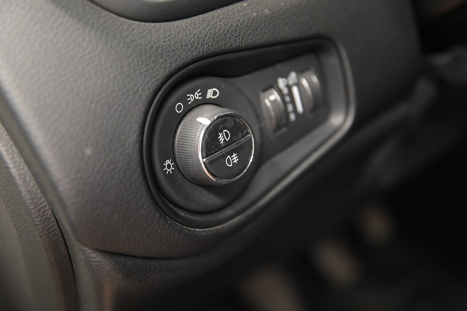 JEEP Renegade - Foto 12
