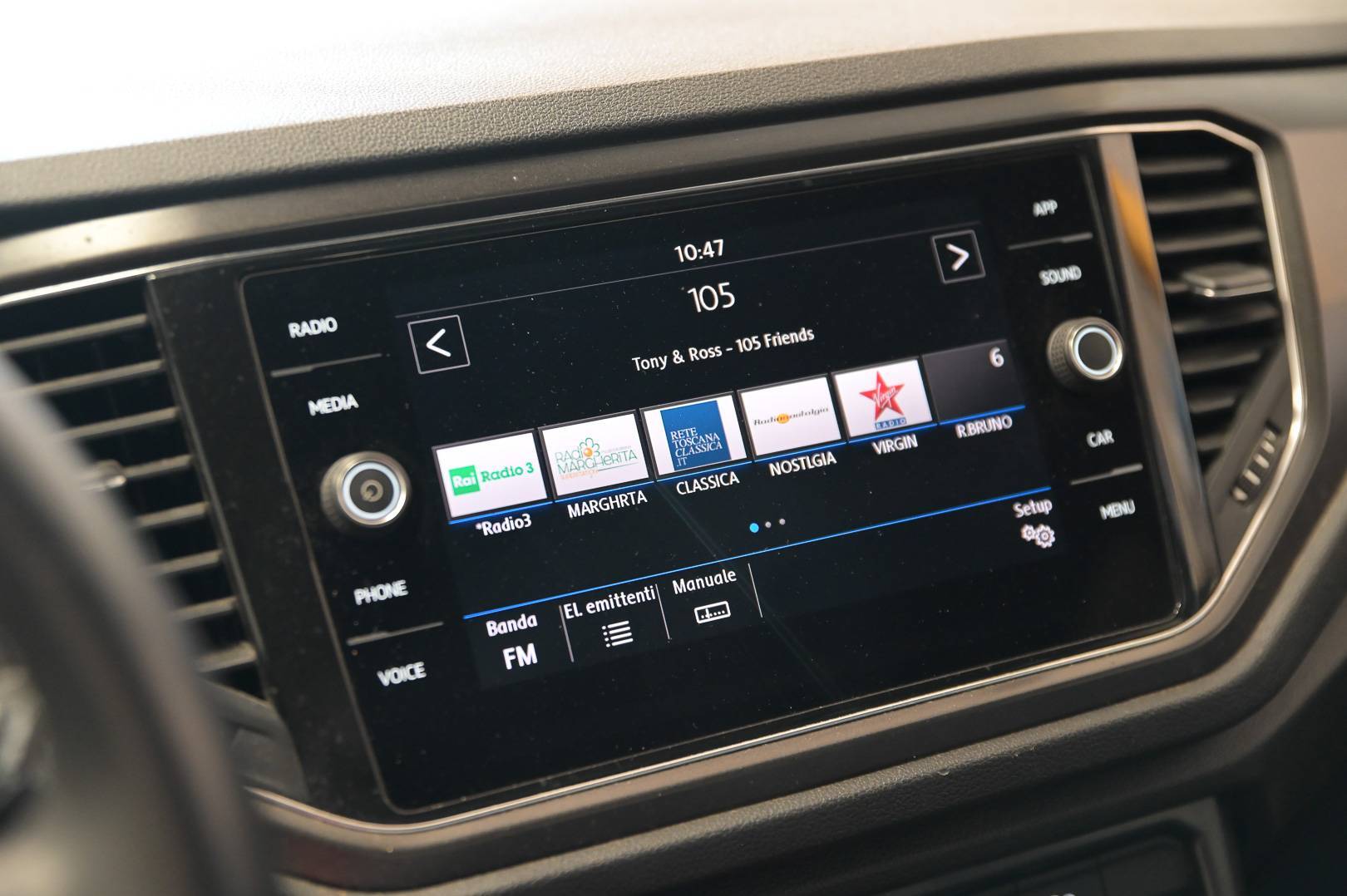 VOLKSWAGEN T-Roc - Foto 22