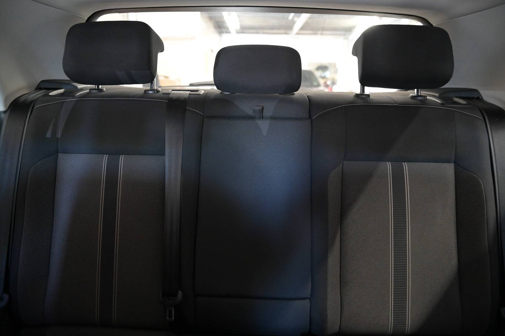 VOLKSWAGEN T-Roc - Foto 25
