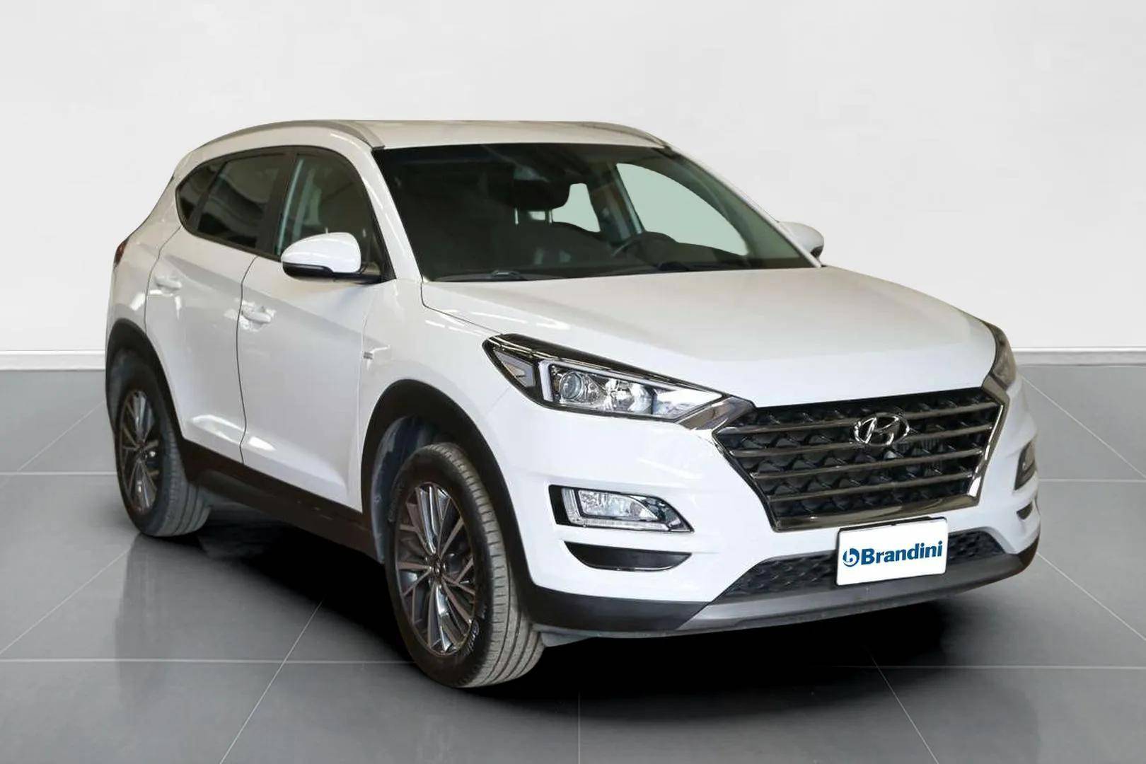 HYUNDAI Tucson - Foto 3