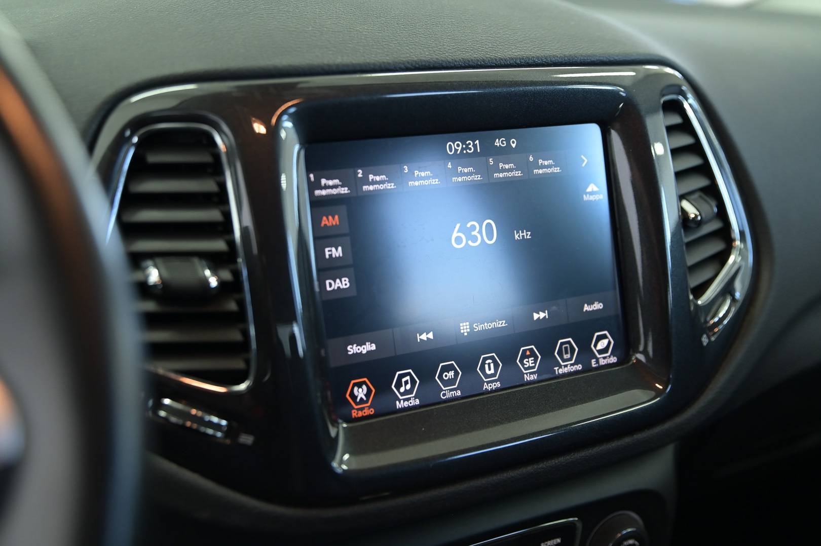 JEEP Compass - Foto 14