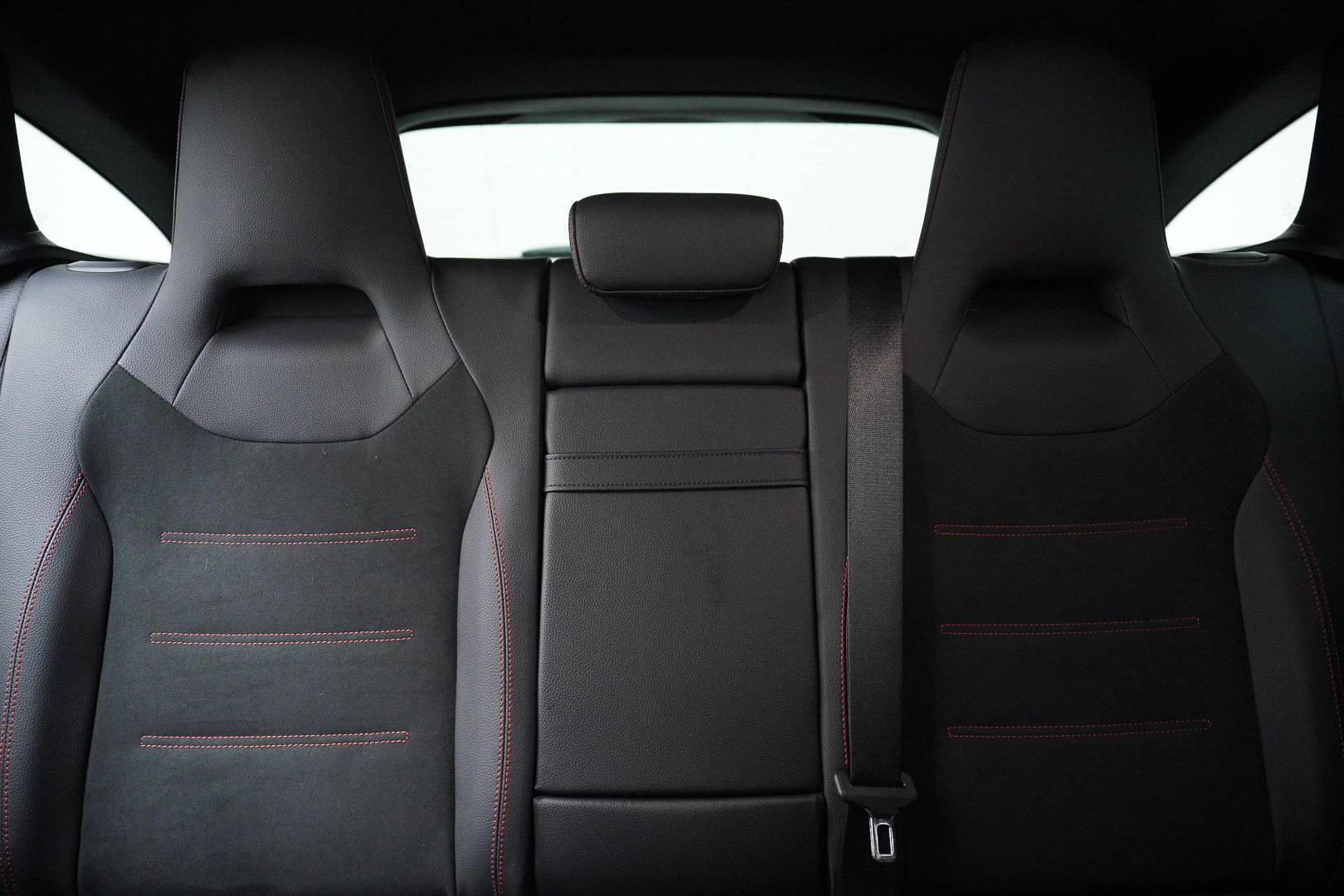 MERCEDES CLA - Foto 26