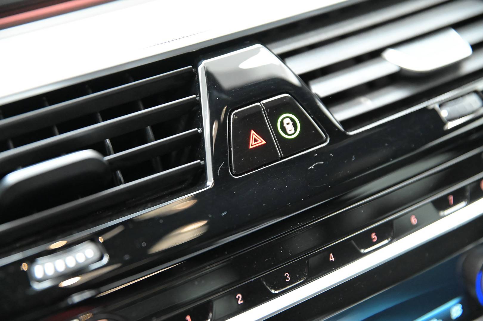 BMW Serie 5 Touring - Foto 26