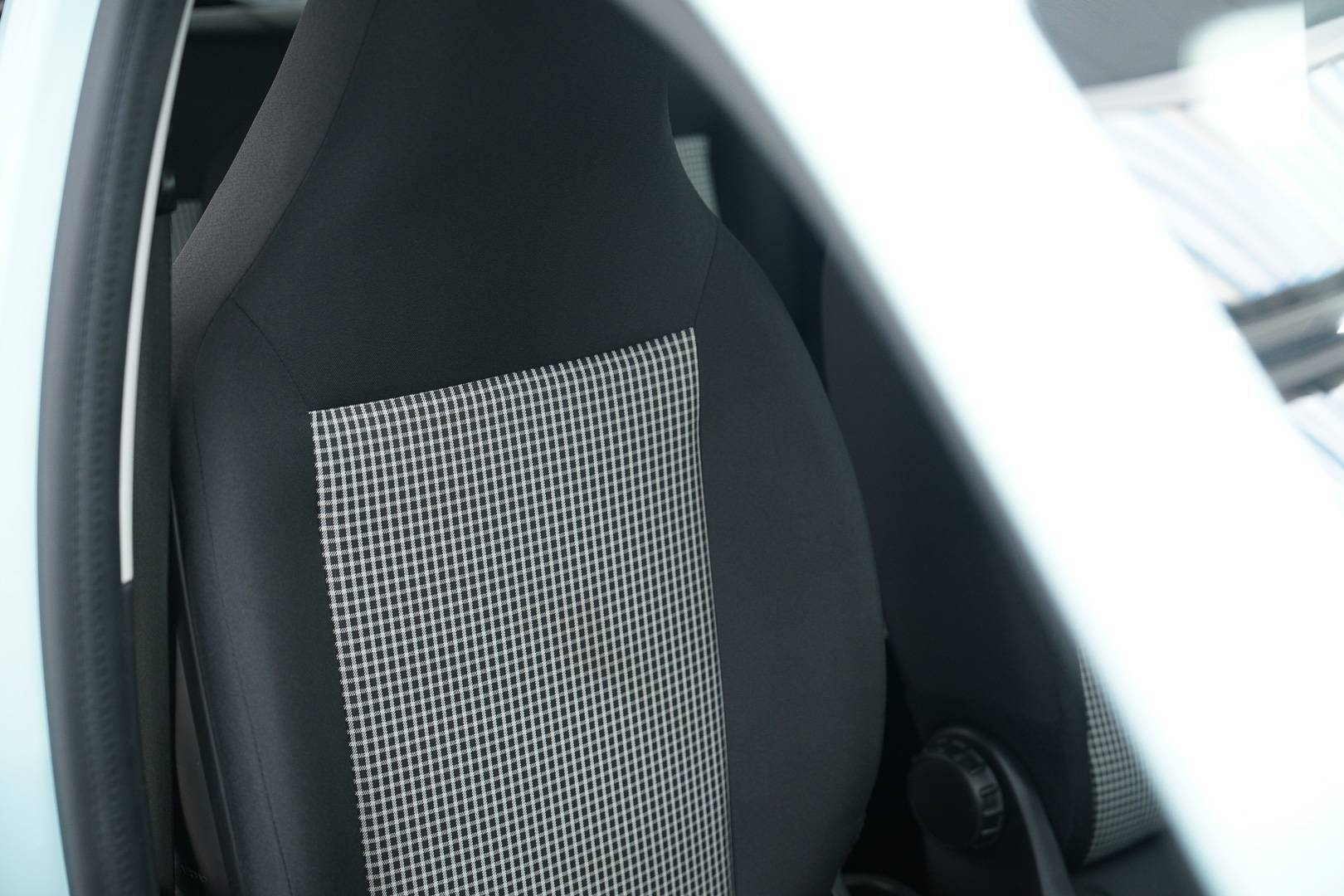 RENAULT Twingo - Foto 22