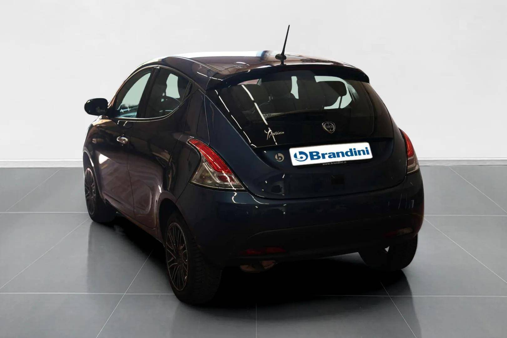 LANCIA Ypsilon - Foto 6