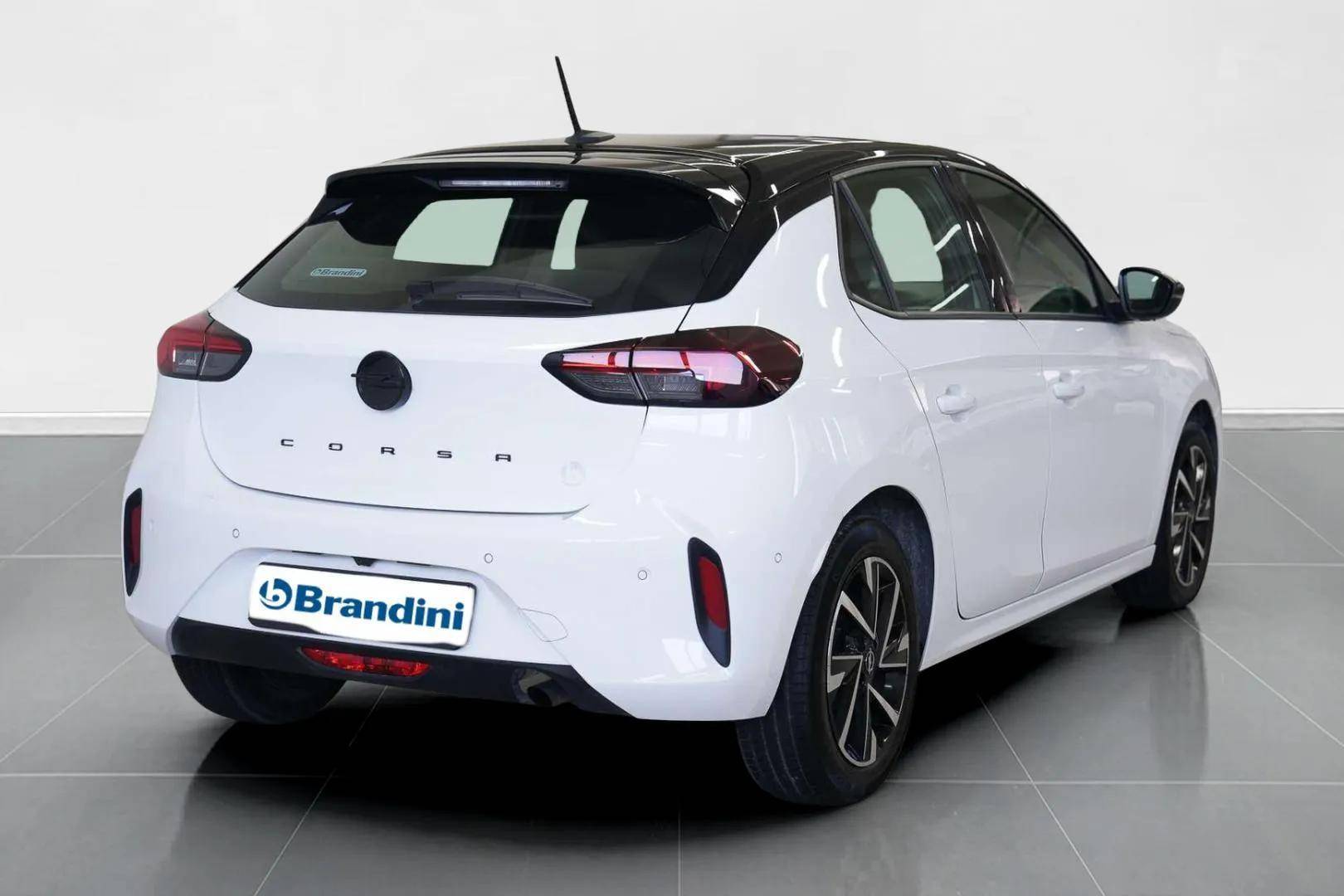 OPEL Corsa - Foto 8