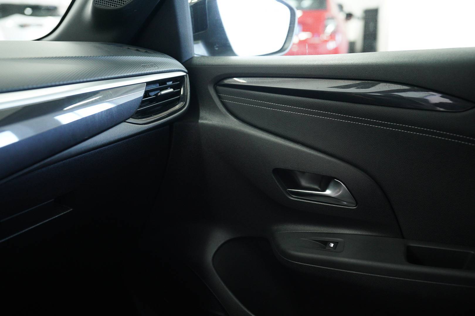 OPEL Corsa - Foto 20