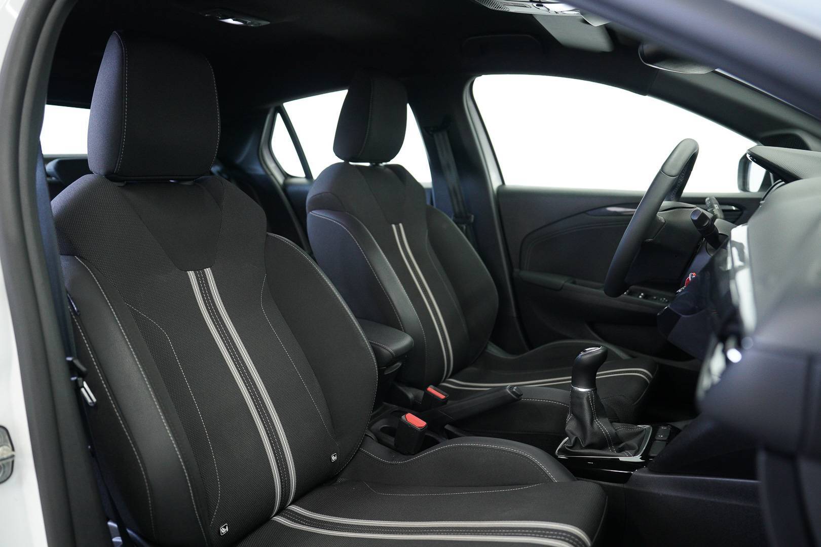OPEL Corsa - Foto 21