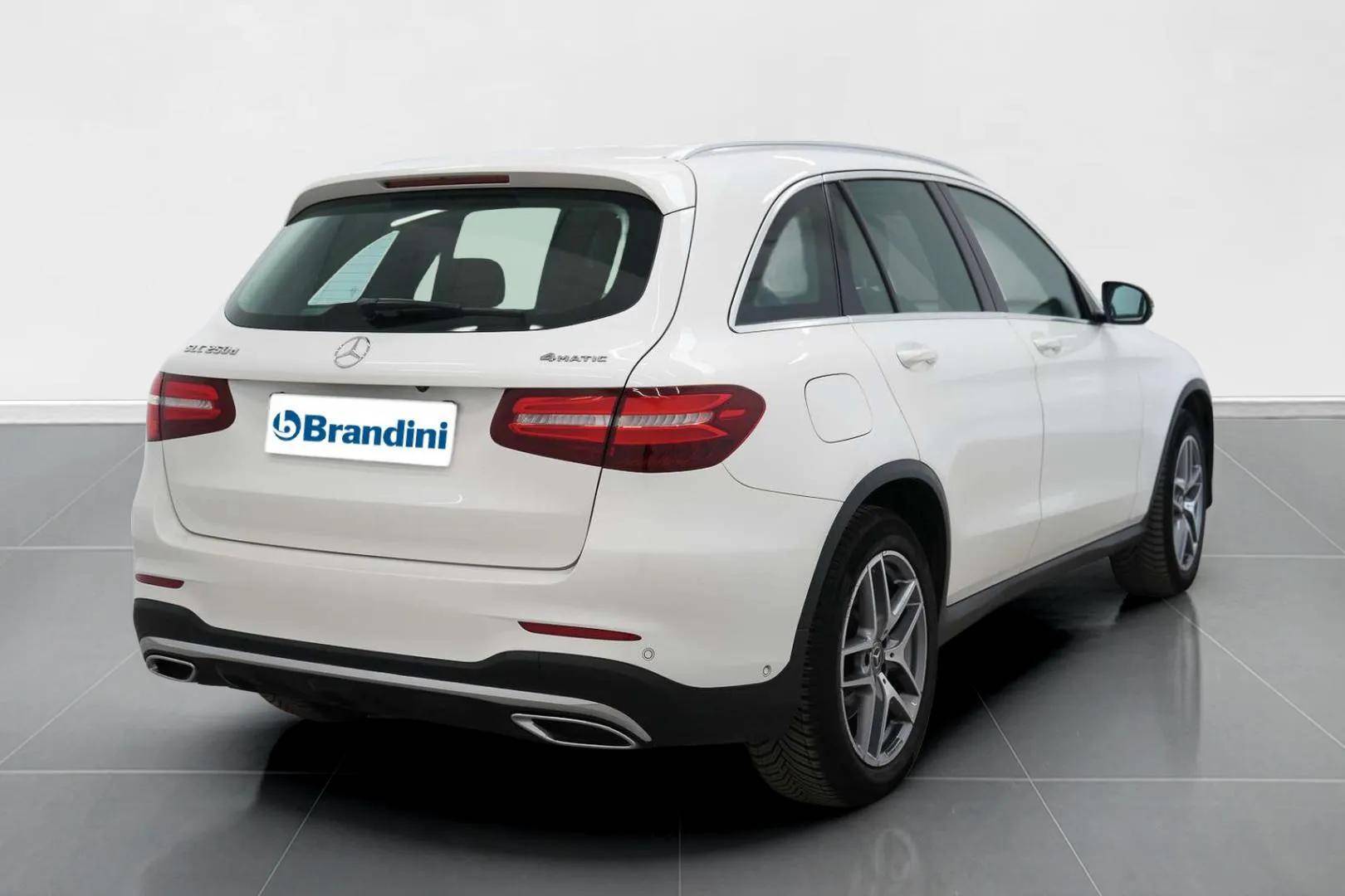MERCEDES GLA - Foto 8