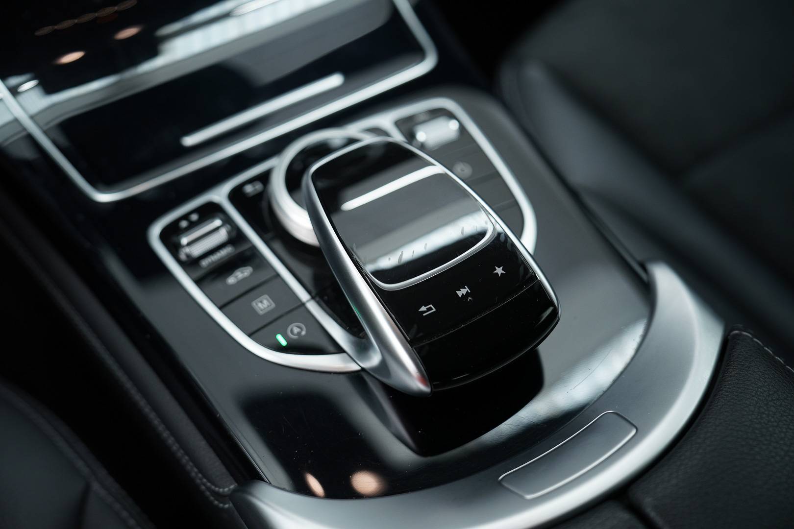 MERCEDES GLA - Foto 19