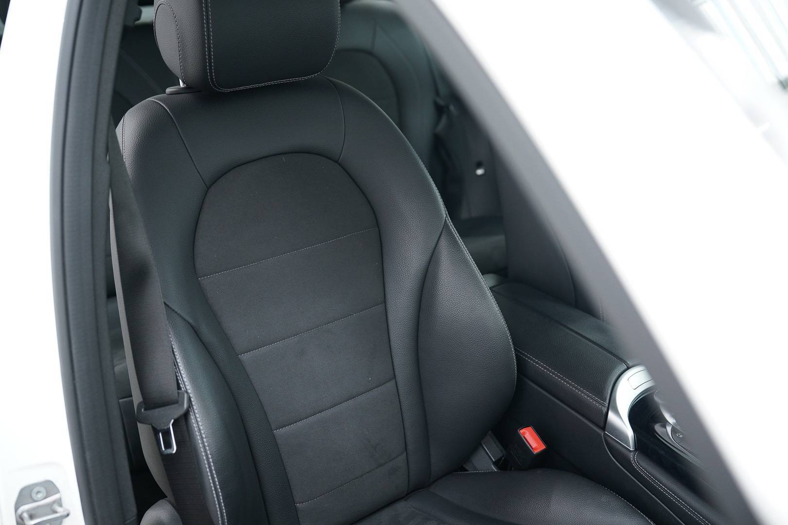 MERCEDES GLA - Foto 23