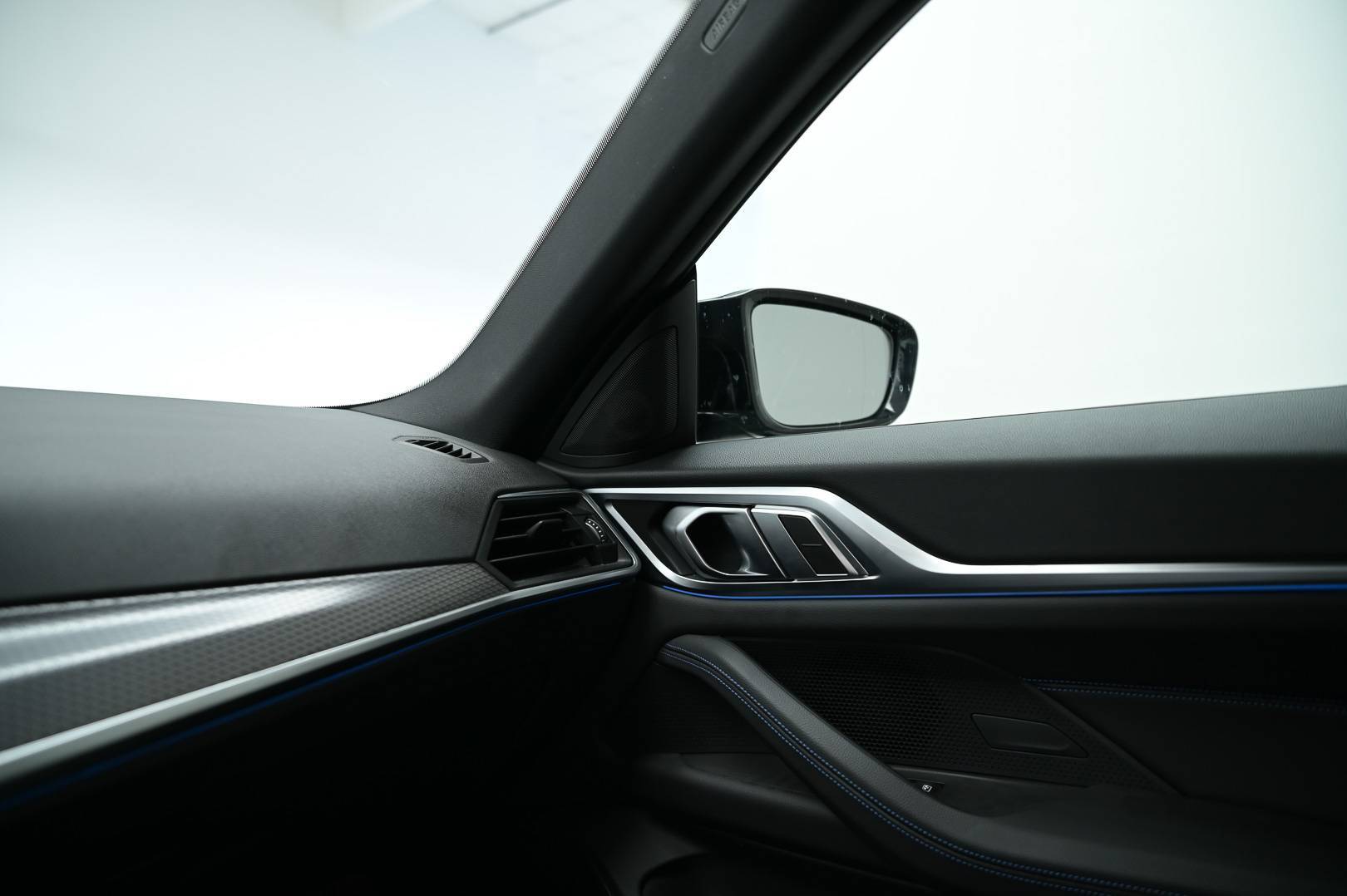 BMW i4 - Foto 21