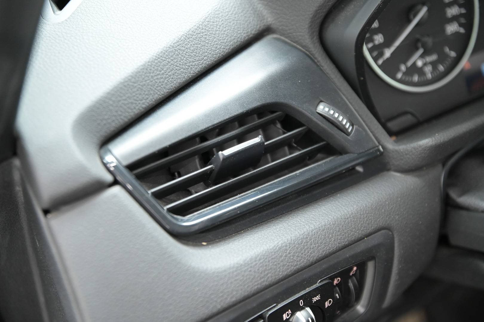 BMW Serie 2 Active Tourer - Foto 16