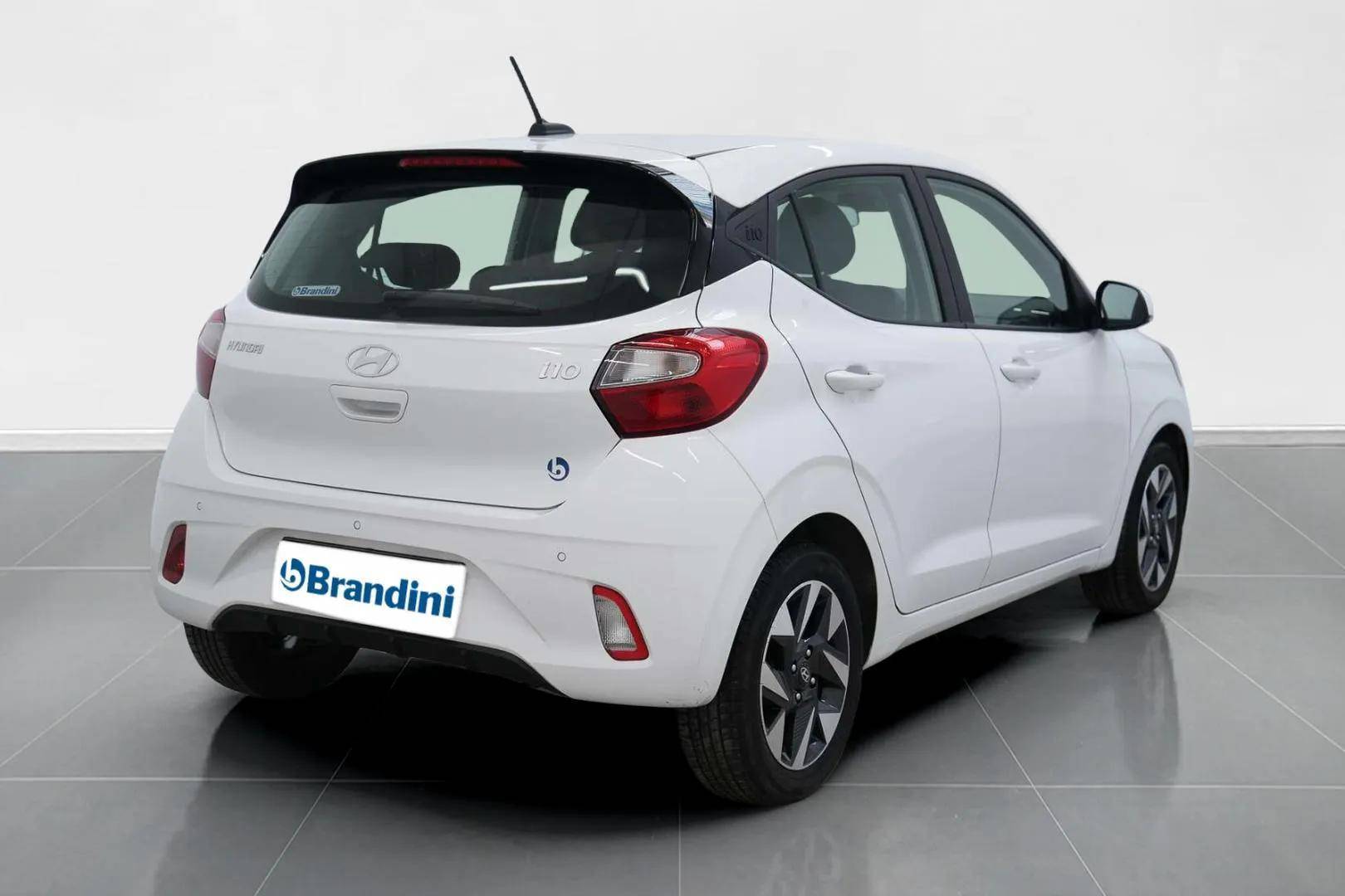 HYUNDAI I10 - Foto 8