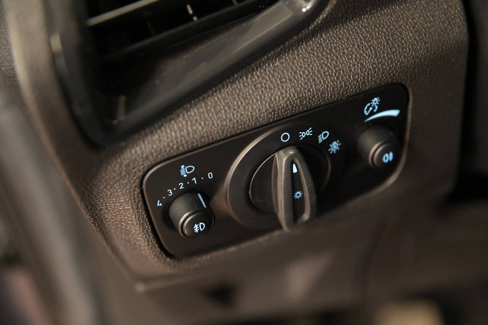 FORD EcoSport - Foto 13