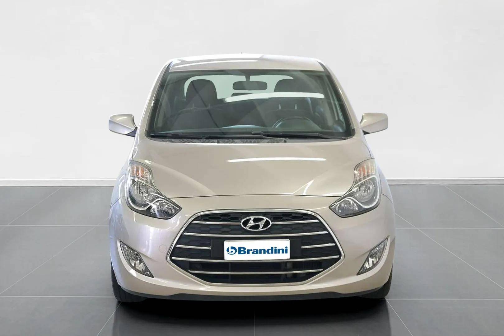 HYUNDAI ix20 - Foto 2