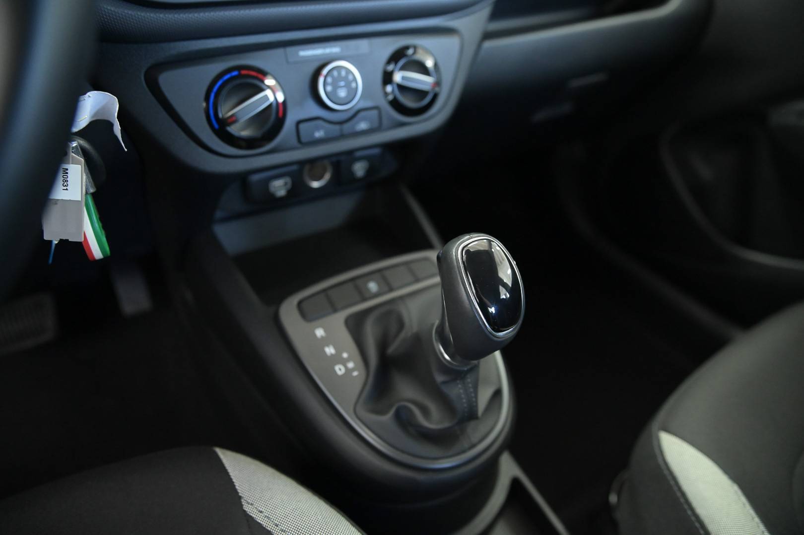 HYUNDAI I10 - Foto 15