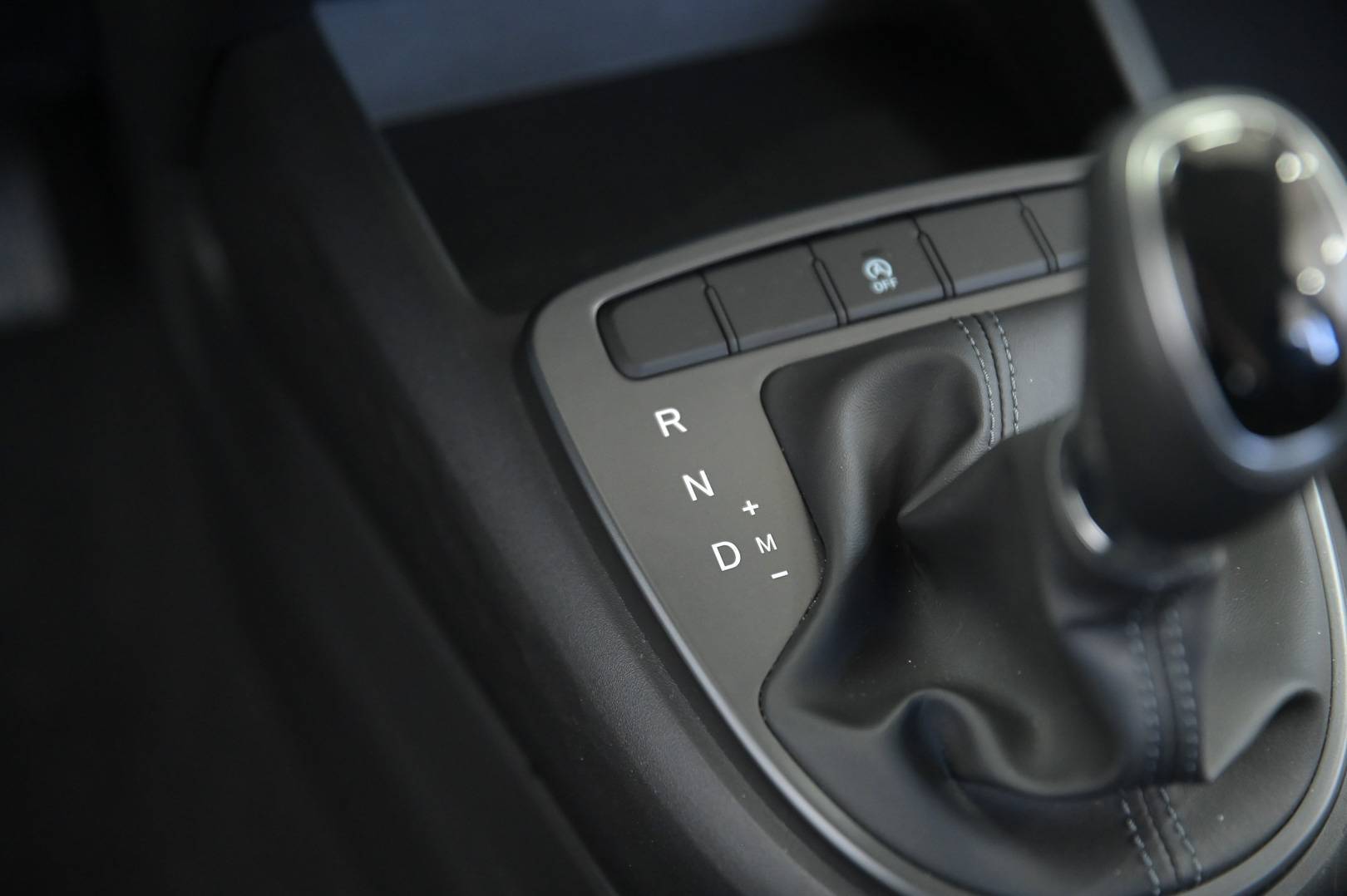 HYUNDAI I10 - Foto 22