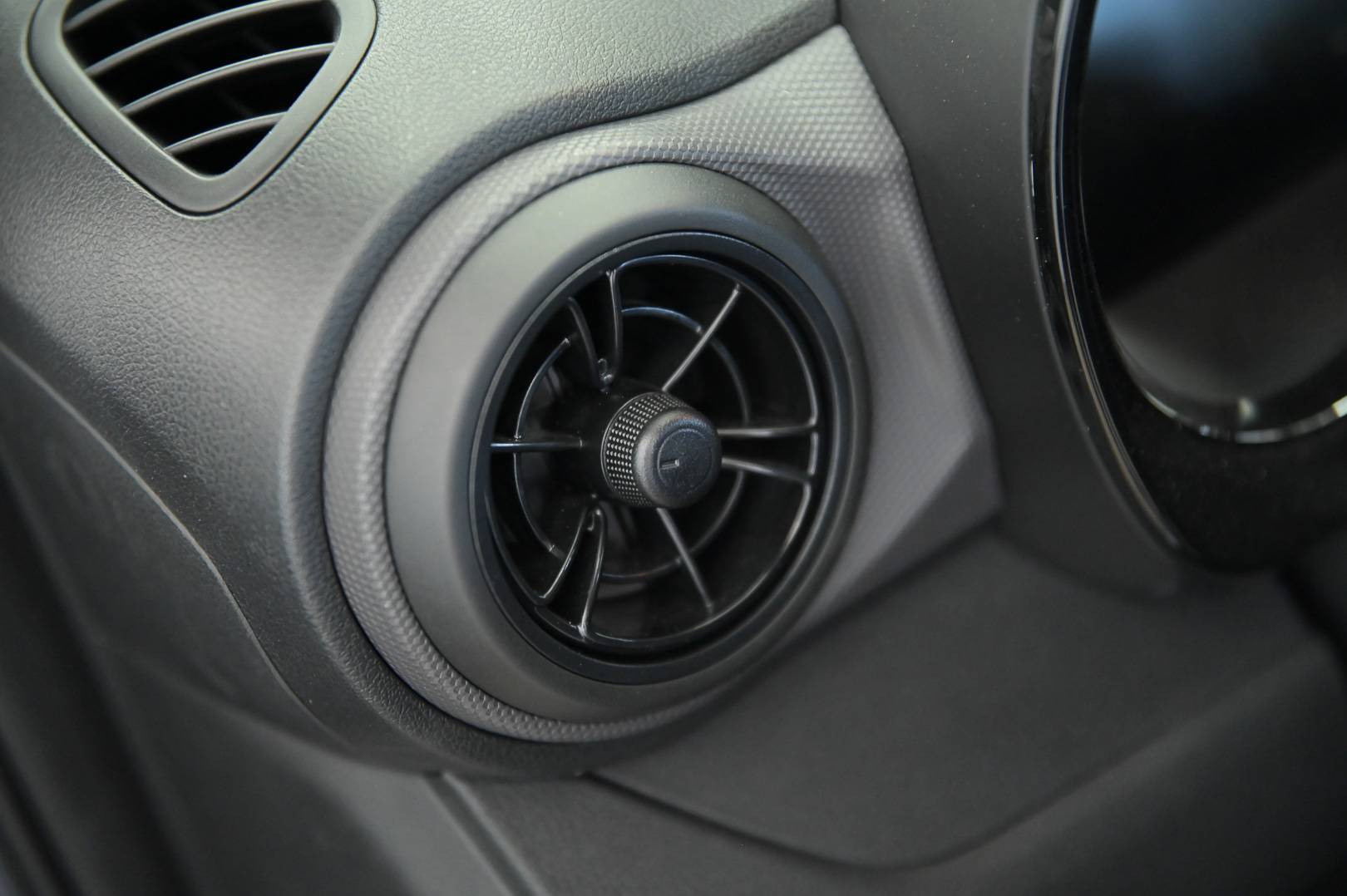 HYUNDAI I10 - Foto 11