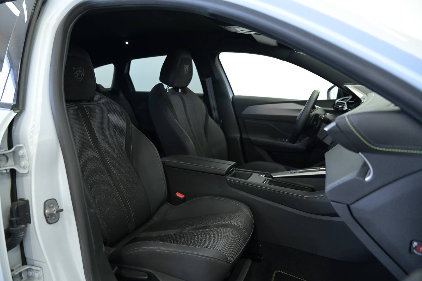 PEUGEOT 308 SW - Foto 26