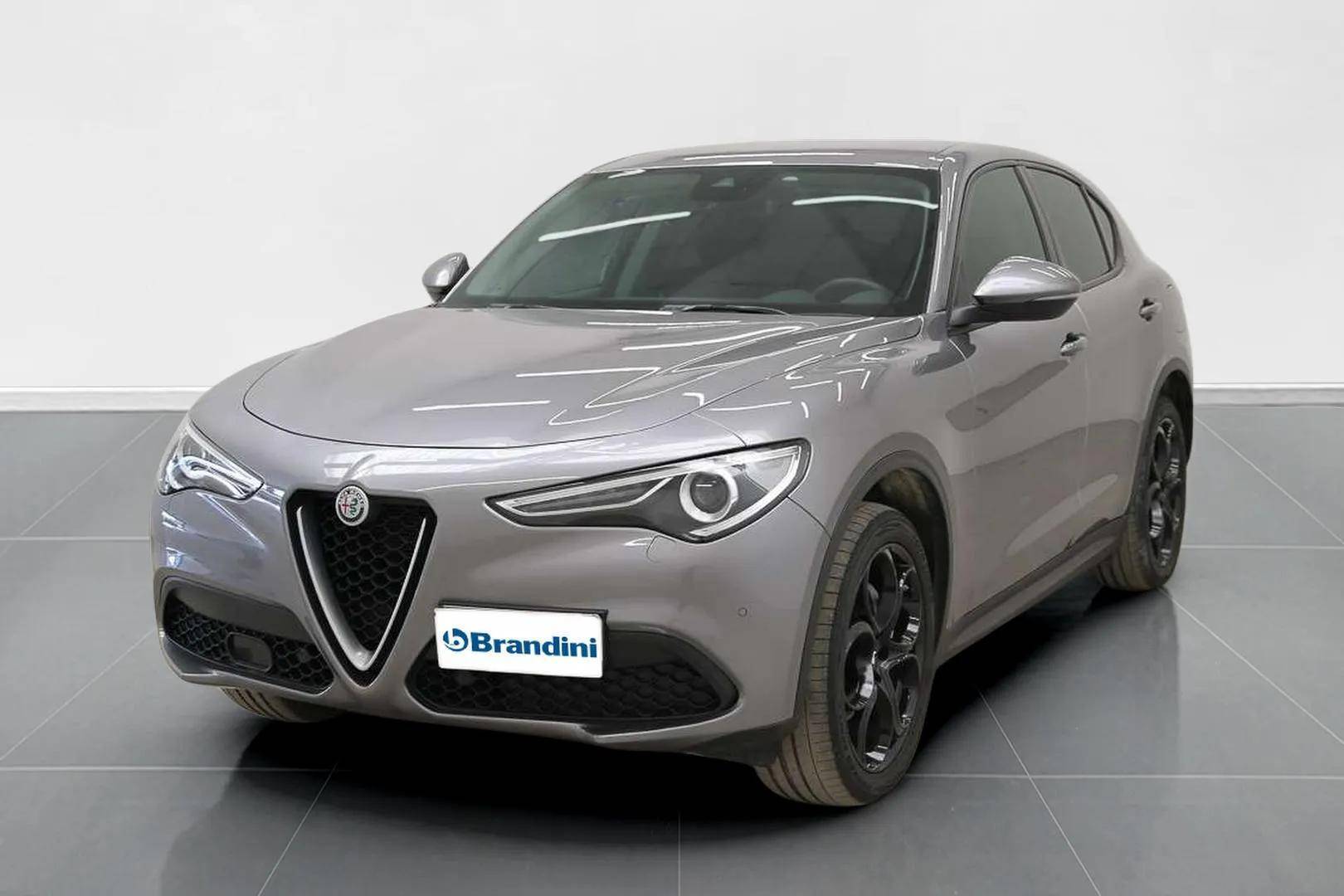 ALFA ROMEO Stelvio - Foto 1
