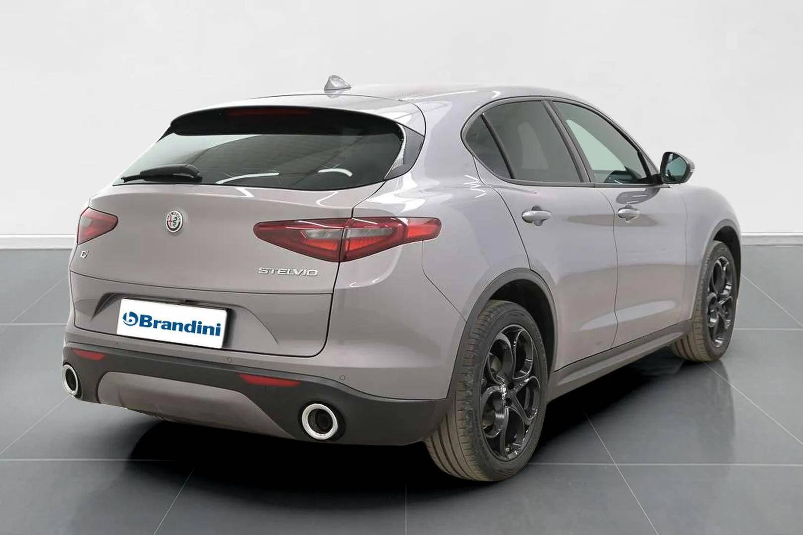 ALFA ROMEO Stelvio - Foto 4