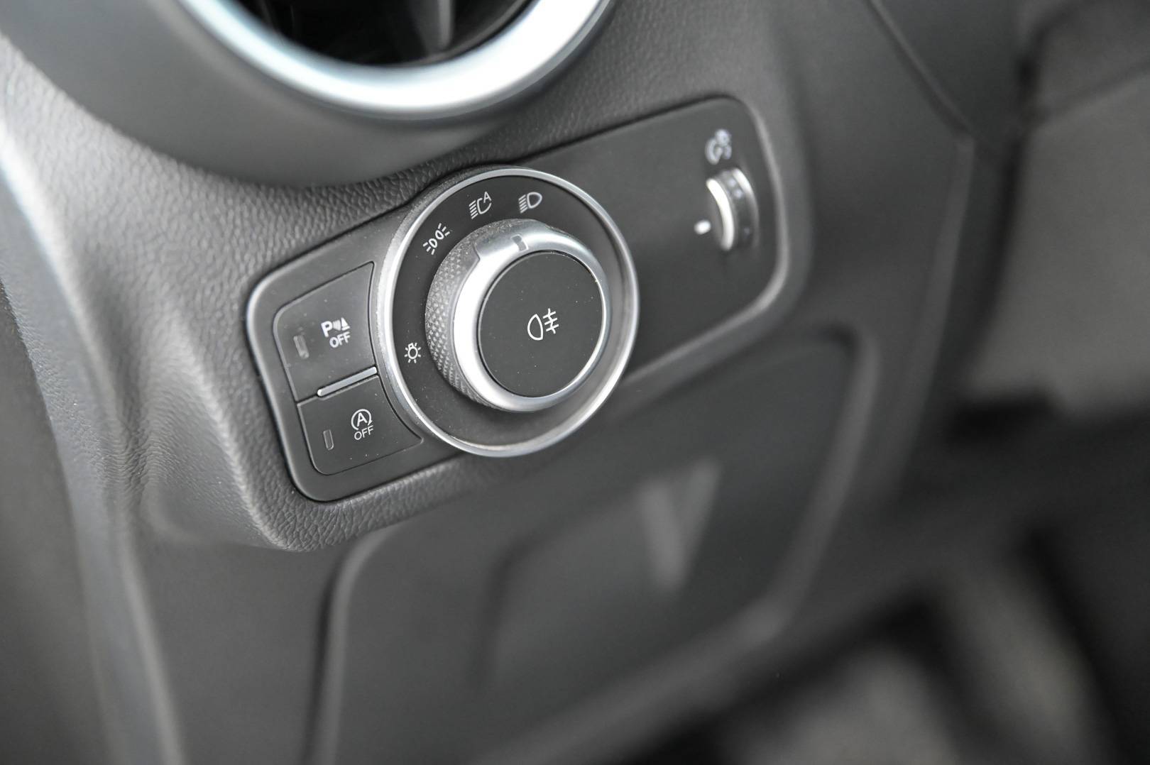 ALFA ROMEO Stelvio - Foto 15