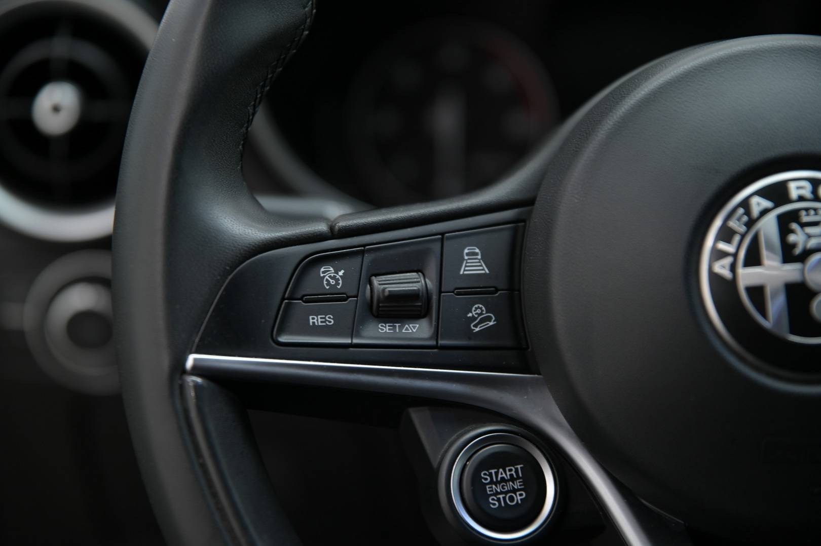 ALFA ROMEO Stelvio - Foto 20
