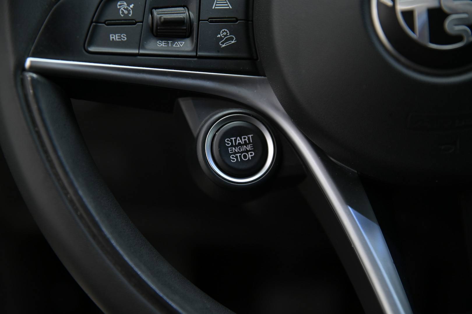 ALFA ROMEO Stelvio - Foto 21