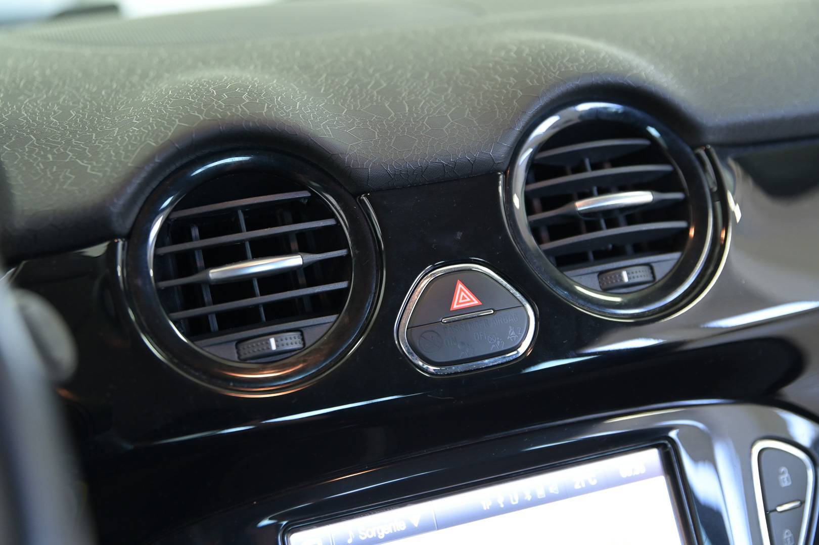 OPEL Adam - Foto 24