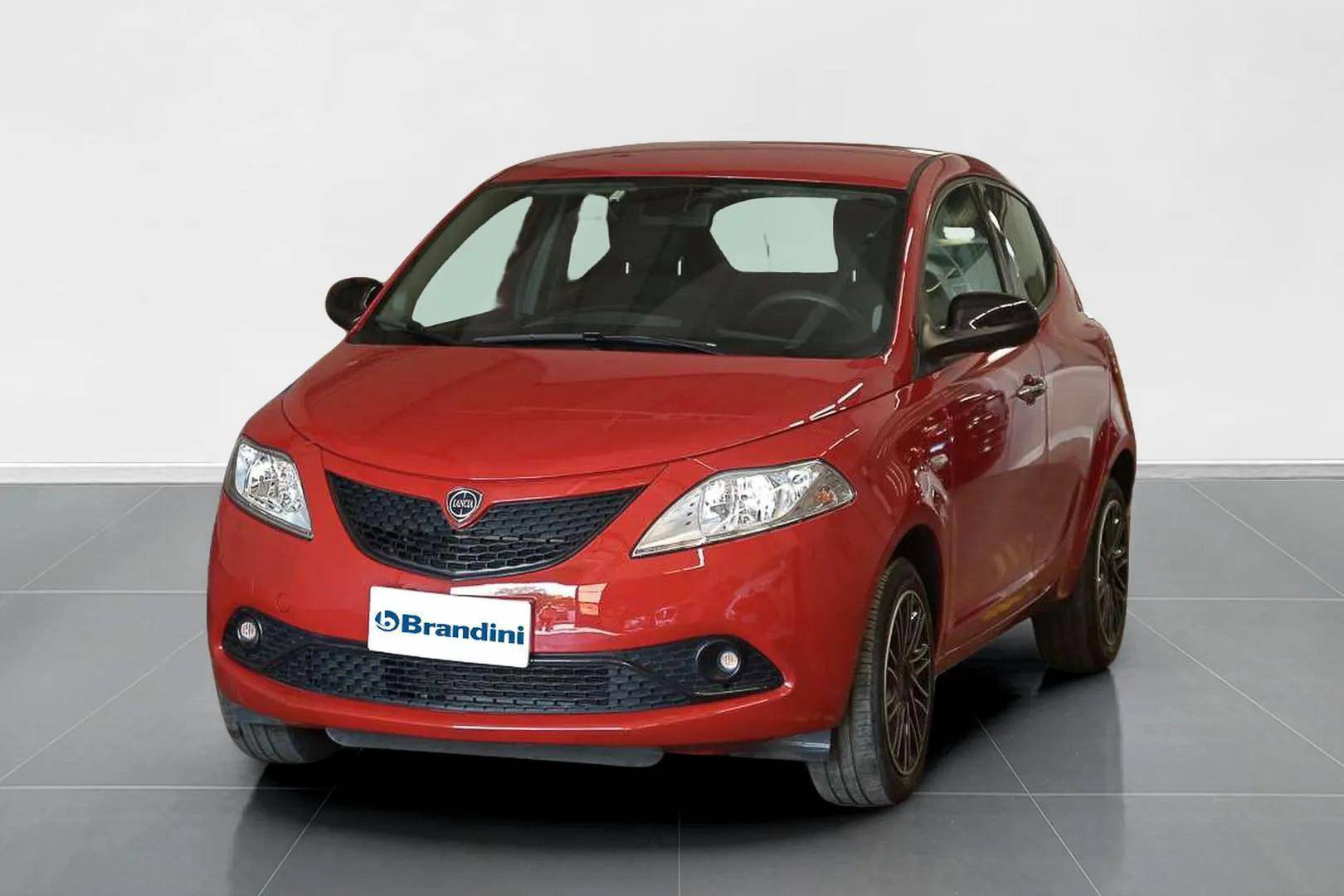 LANCIA Ypsilon - Foto 1
