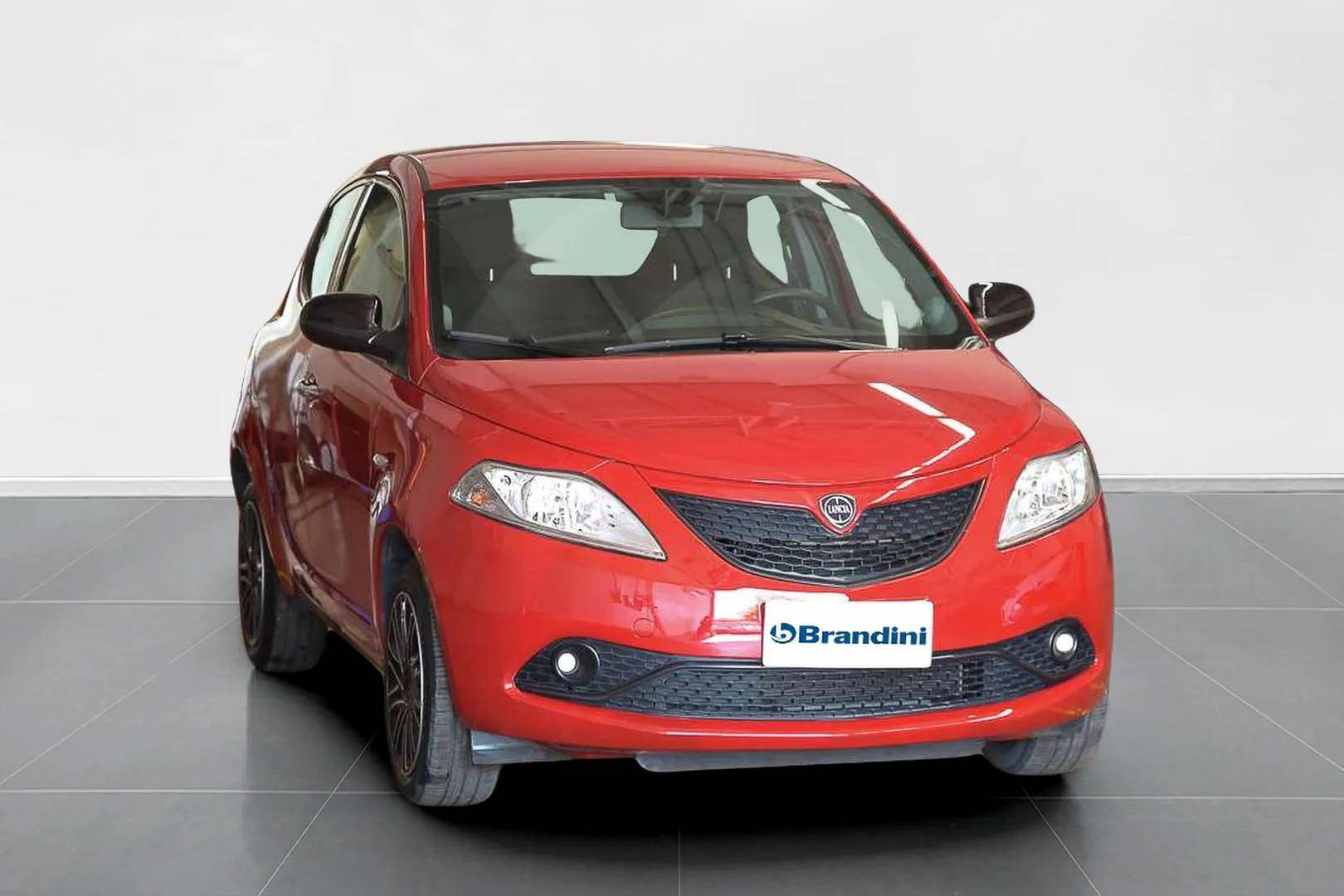 LANCIA Ypsilon - Foto 3