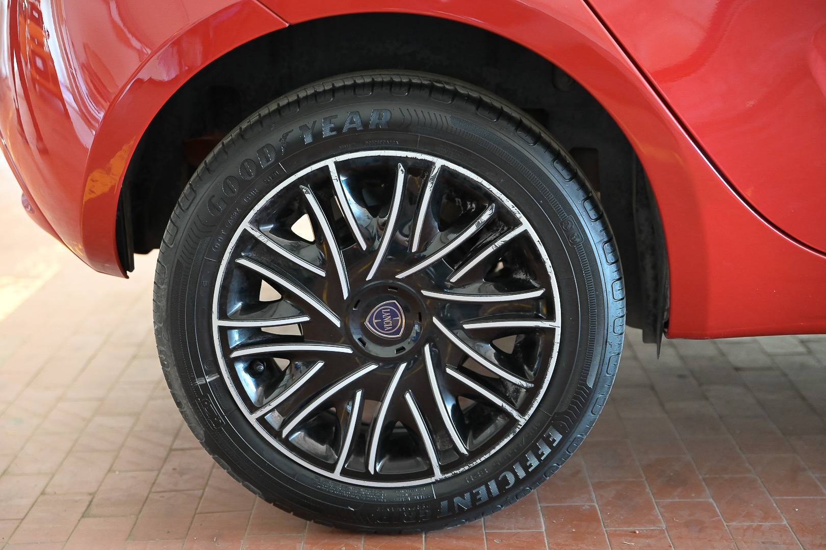 LANCIA Ypsilon - Foto 7