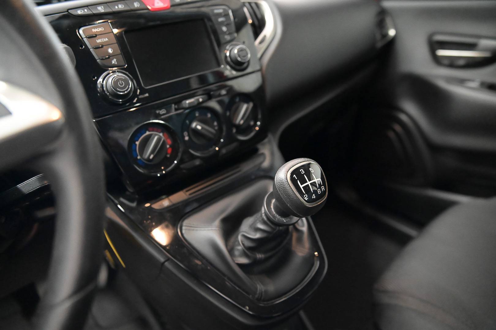 LANCIA Ypsilon - Foto 13