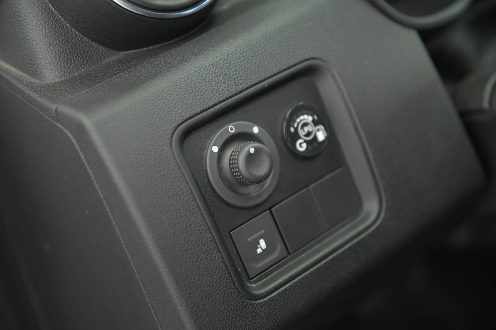 DACIA Duster - Foto 11