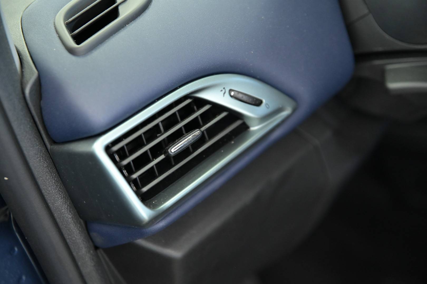 LANCIA Ypsilon - Foto 11