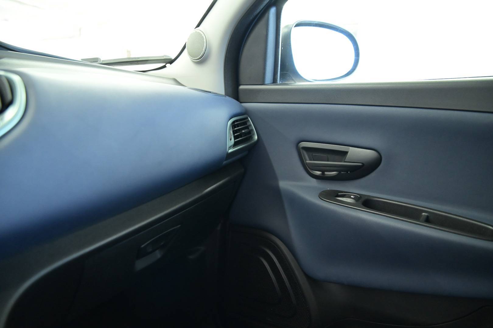 LANCIA Ypsilon - Foto 12