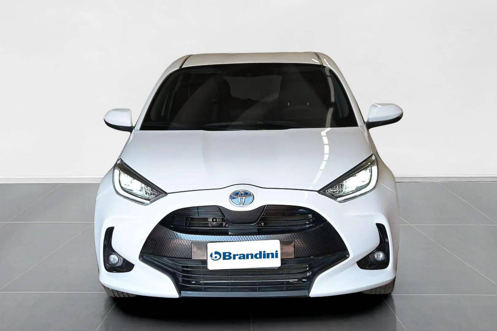 TOYOTA Yaris - Foto 2