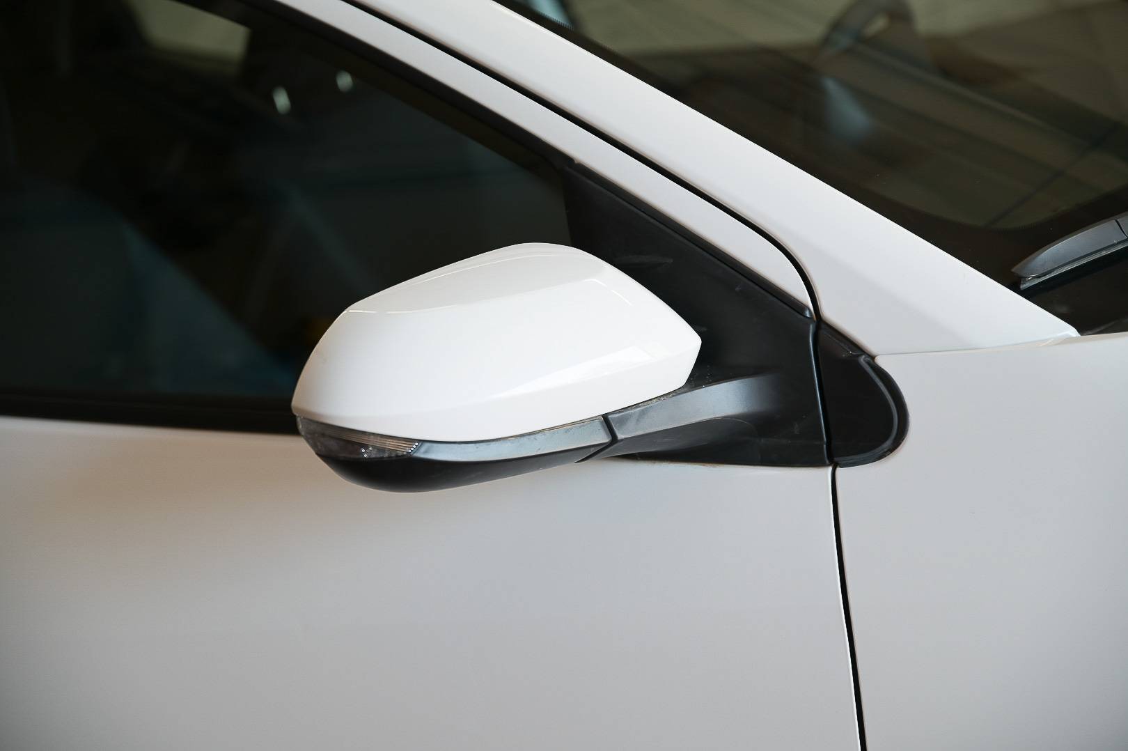 TOYOTA Yaris - Foto 8