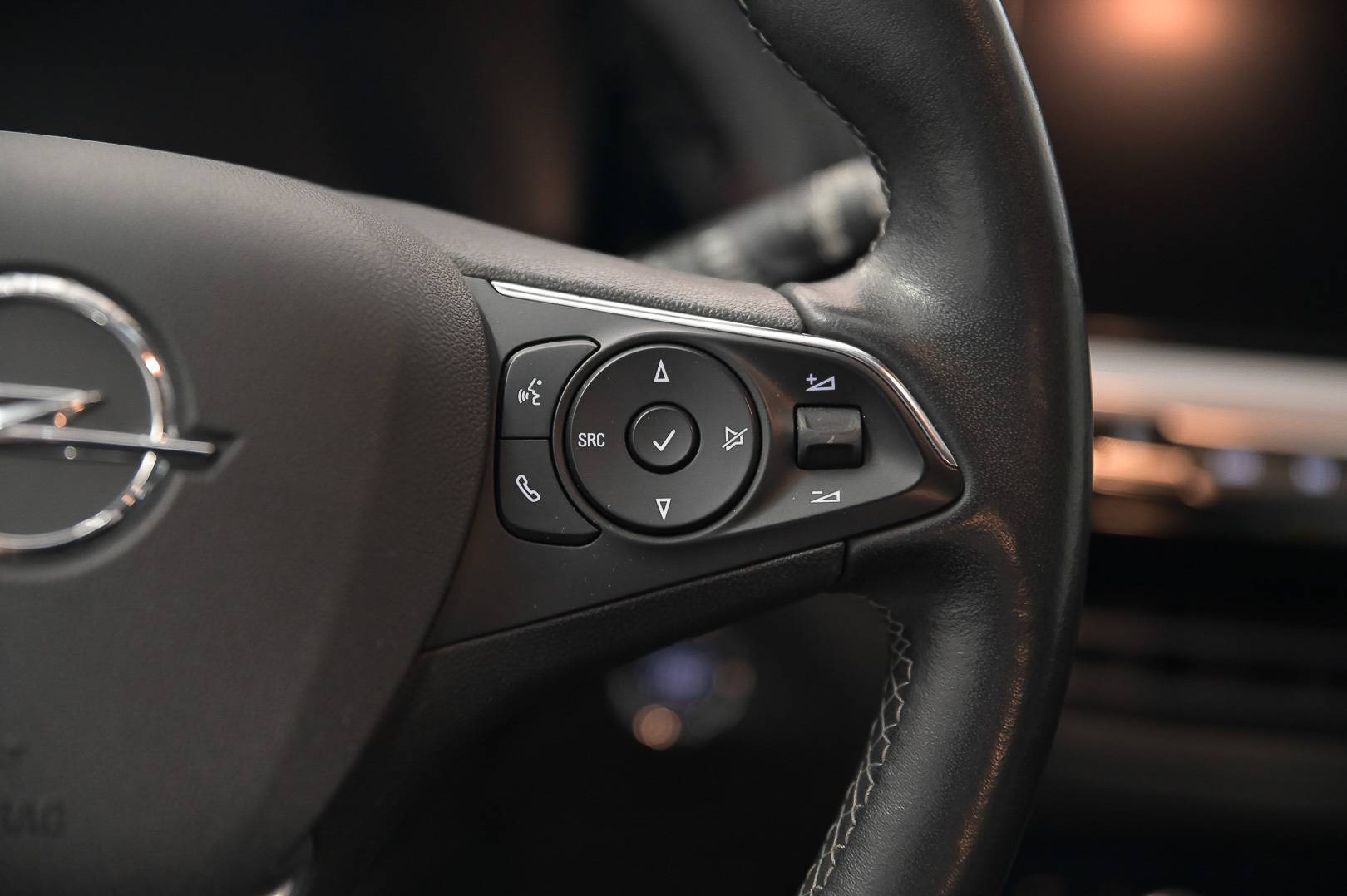 OPEL Grandland - Foto 19