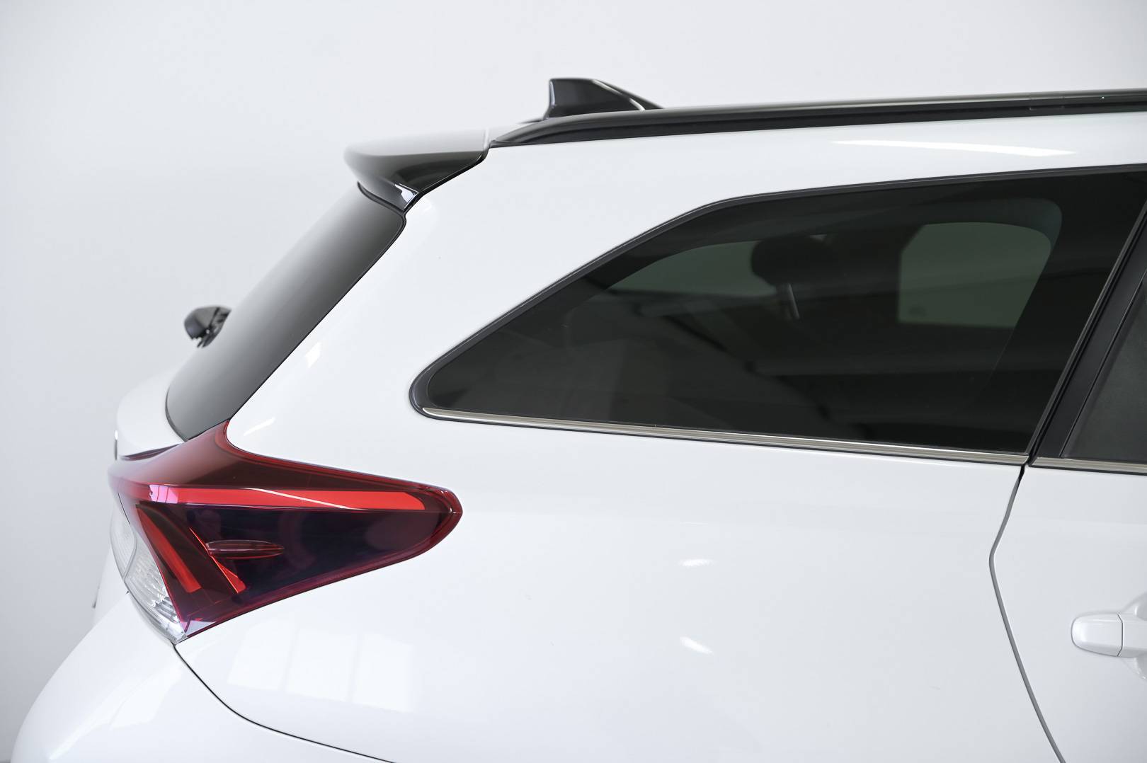 TOYOTA Auris Touring - Foto 6
